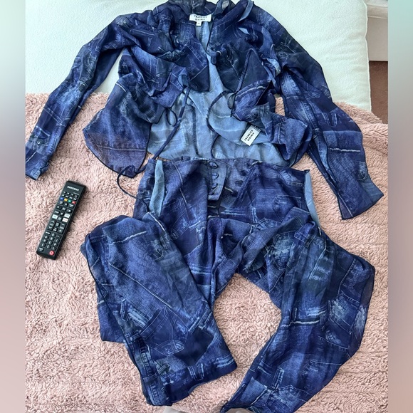 Frankie’s Bikinis Blue Jean set